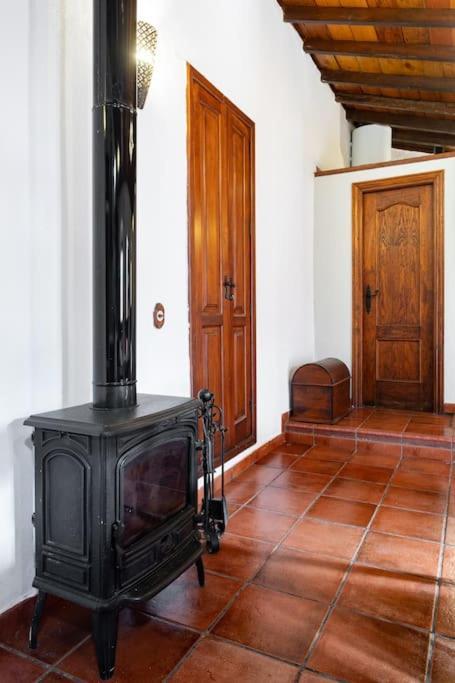 Rural House With Traditional Architecture S. XIX サンタクルスデテネリフェ エクステリア 写真